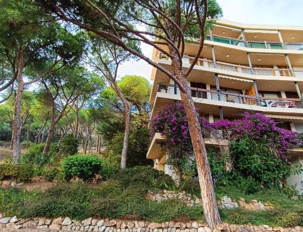 Apartment for sale in  Calle octavi viader i margarit, Sant Feliu de Guíxols photo 1