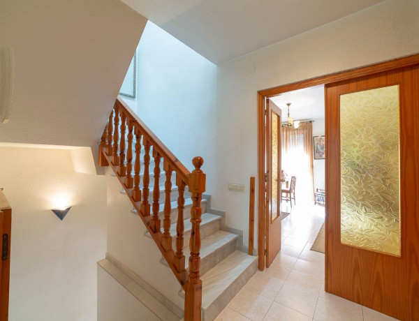 Semi-detached house for sale in Zapillo , Almería thumbnail 2