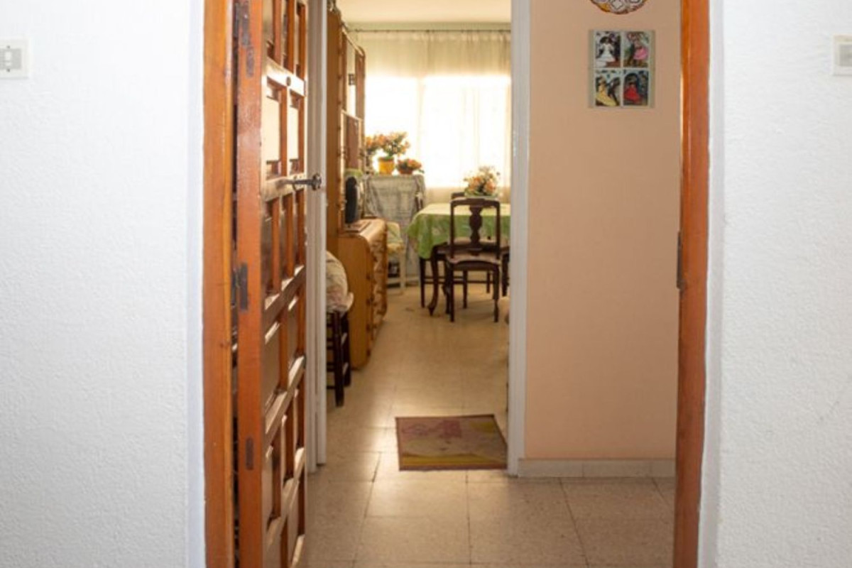 Продажа квартиры на Calle Colón, Гарруха
 photo 2
