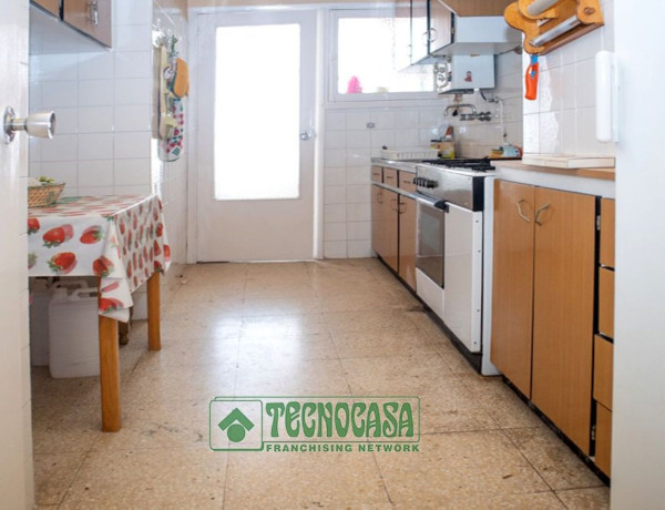 Продажа квартиры в  Calle Colón, Garrucha photo 4