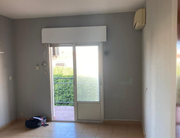Продажа квартиры в  Calle Alfonso IX, Cáceres photo 4