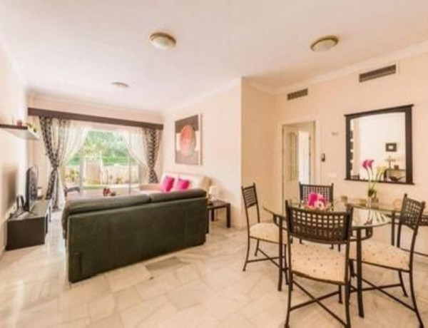 Продажа квартиры в Elviria-Cabopino , Marbella thumbnail 2