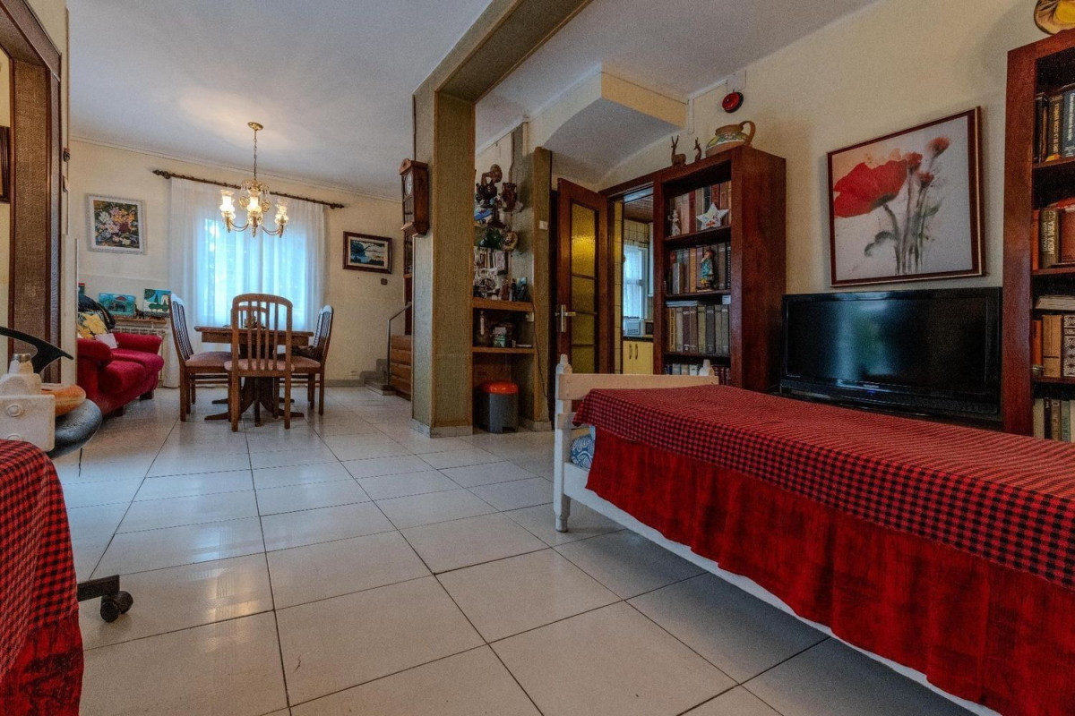 Venta de chalet adosado en La Creu de Barberà - Avinguda - Eixample , Sabadell photo 1