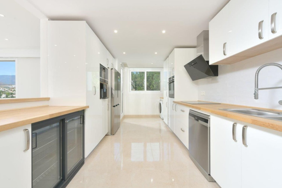 Penthouse sale in New Andalusia , Marbella photo 3