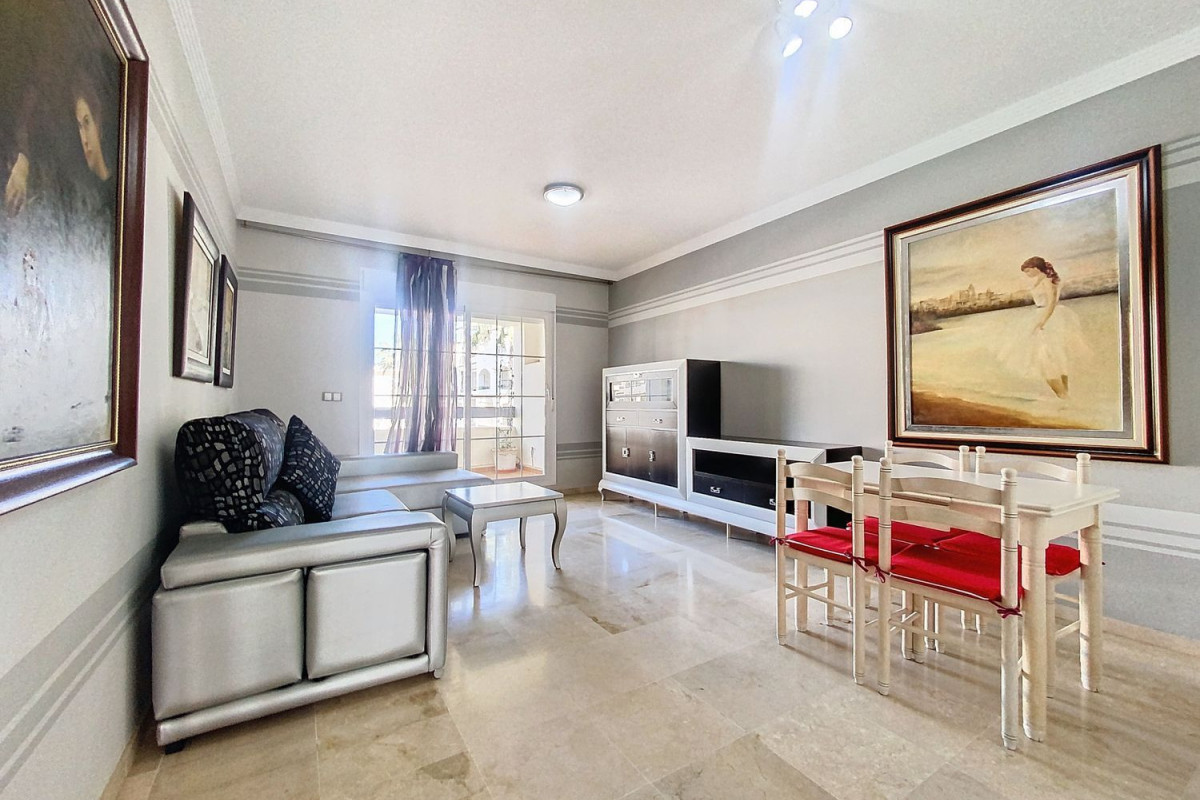 Sale of apartment in Carretera el Peñoncillo, 67, Manilva
photo 3