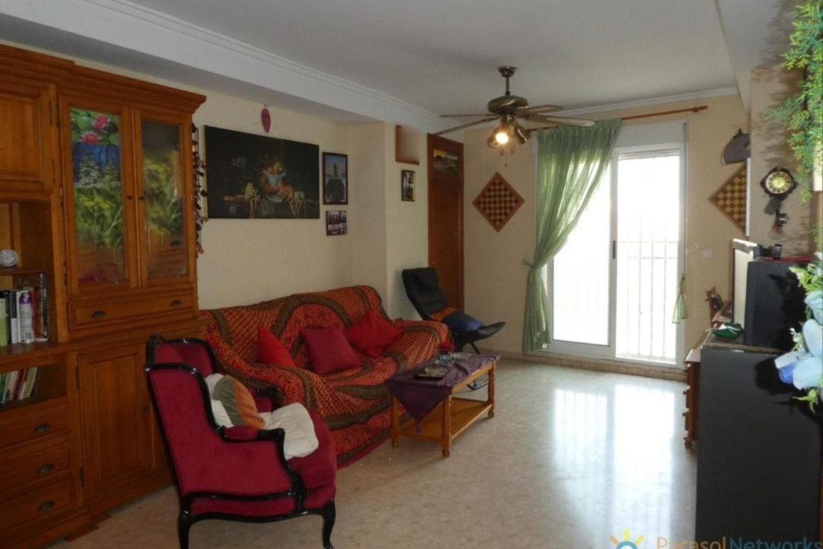 Venta de piso en Oliva pueblo, Oliva
 photo 2