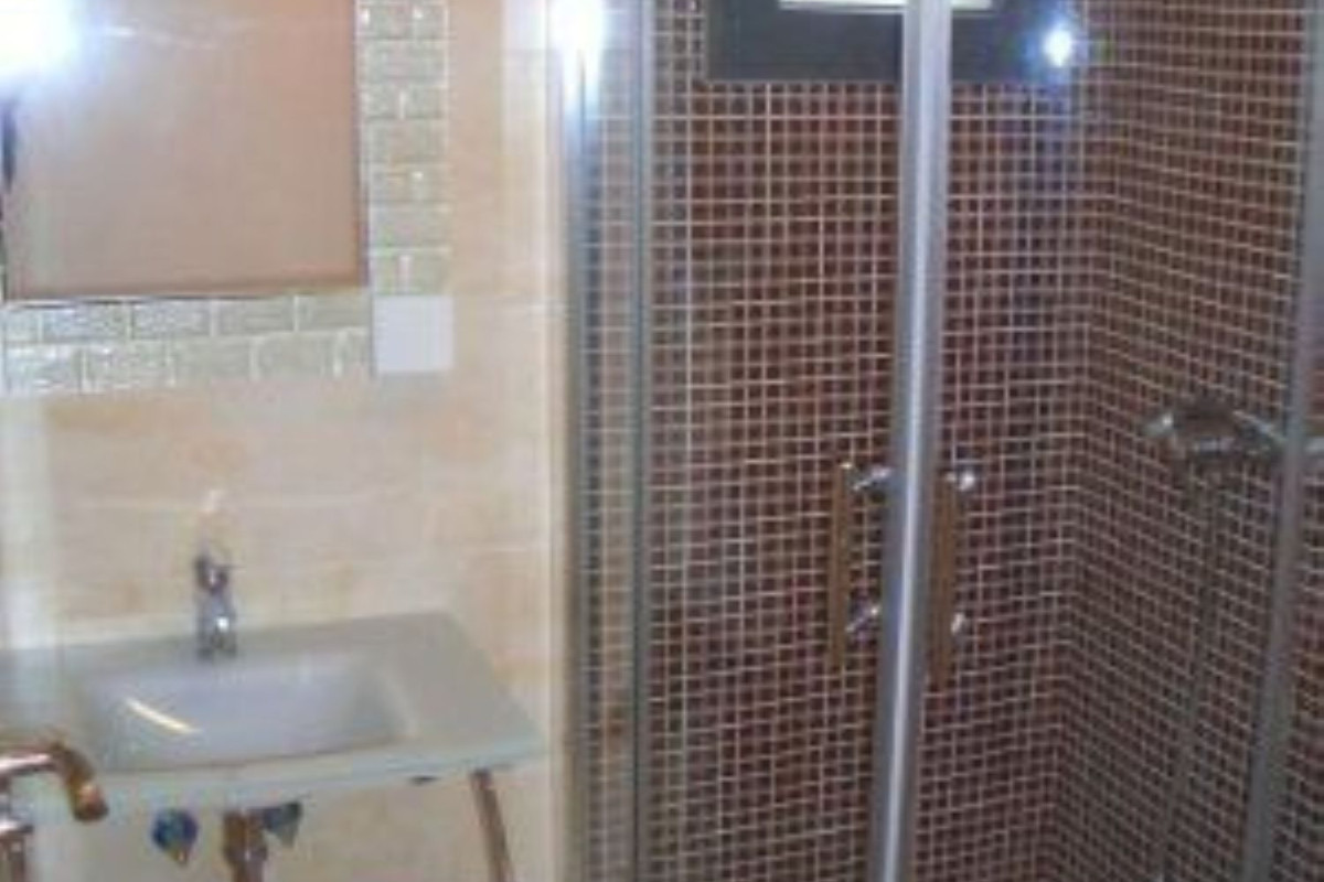 Venta de bajo en Urb. Castillitos, Cartagena
photo 1