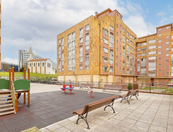 Продажа квартиры в Avenida Roma, 8, Oviedo photo 1