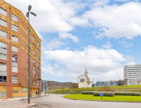Продажа квартиры в Avenida Roma, 8, Oviedo thumbnail 2