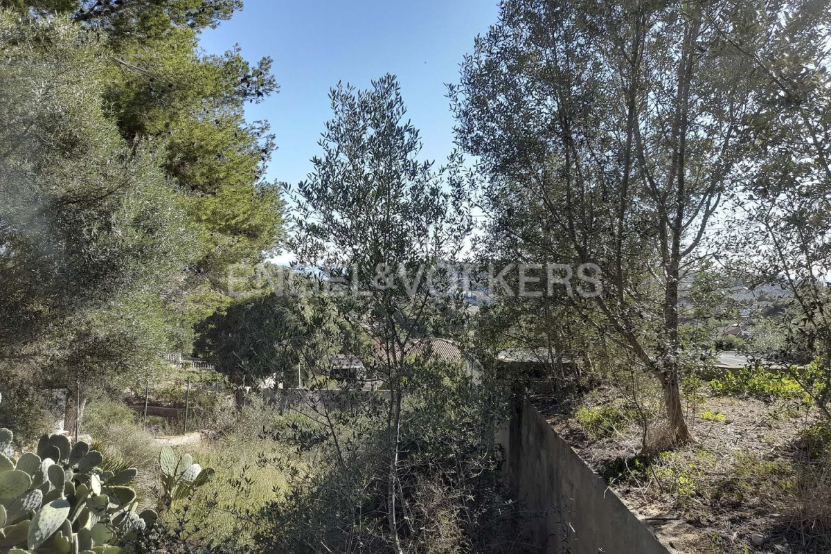 Terreno en venta en Cunit, Tarragona photo 4