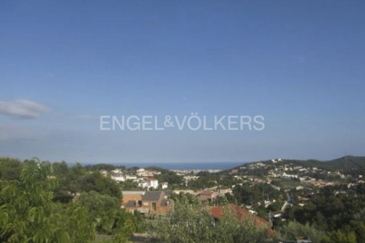 Terreno en venta en Cunit, Tarragona photo 5
