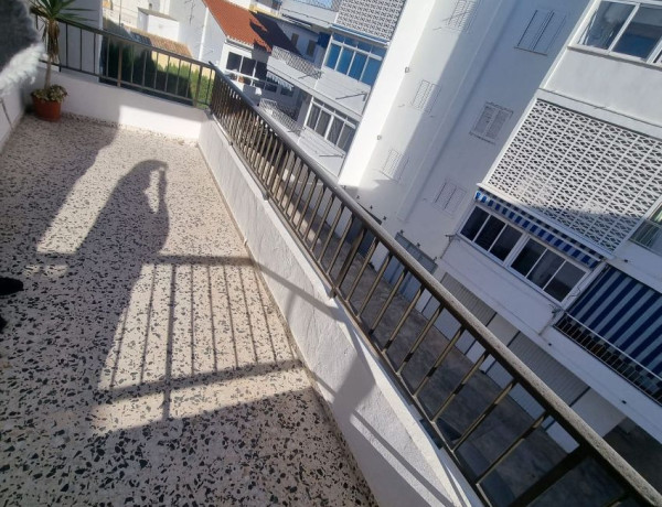 Apartment for sale in Calle Isla de Chipre, 1, Oliva photo 1