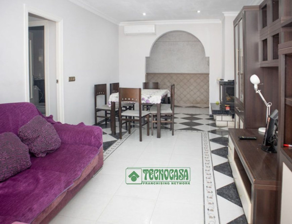Продажа квартиры в  Calle colón, 2, Garrucha photo 2