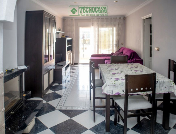 Продажа квартиры в  Calle colón, 2, Garrucha photo 3