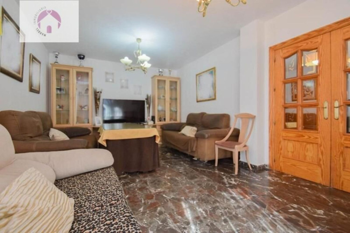 Casa o chalet independiente en venta en calle Purche s/n, Ogijares
photo 2