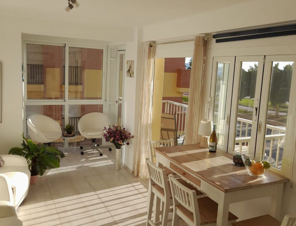 Продажа квартиры в Calle Levante, Torre del Mar thumbnail 1