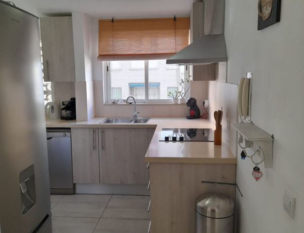 Продажа квартиры в  Calle Levante, Torre del Mar photo 4