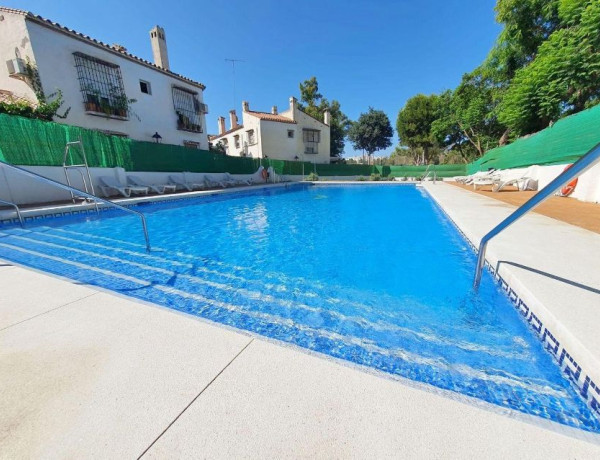Chalet adosado en venta en Calle la Colina , Torremolinos photo 1