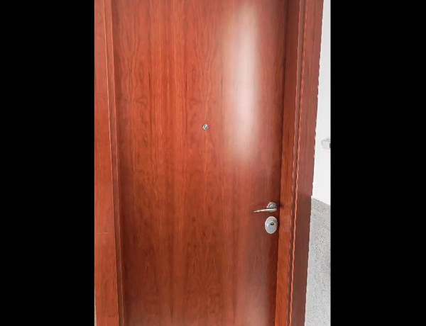 Apartment for sale in  Calle de la Pujada Roja, Manresa photo 1