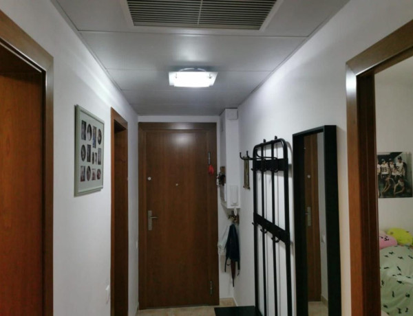 Apartment for sale in  Calle de la Pujada Roja, Manresa photo 2