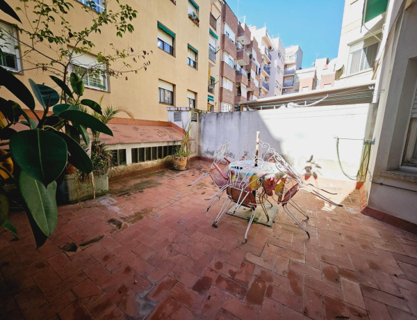 Apartment for sale in  Centre , Esplugues de Llobregat photo 4