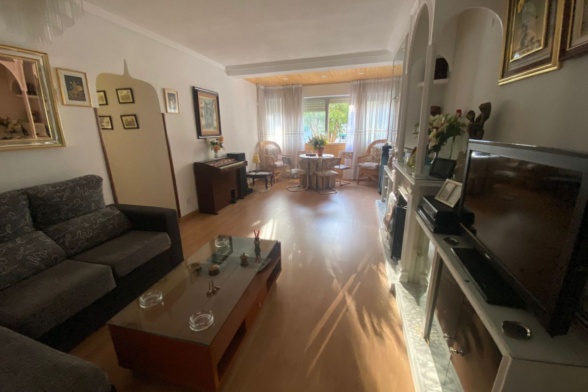 Venta de piso en Helsinki, Móstoles
 photo 2