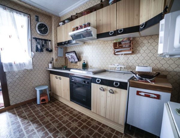 Piso en venta en  Helsinki, Móstoles photo 4