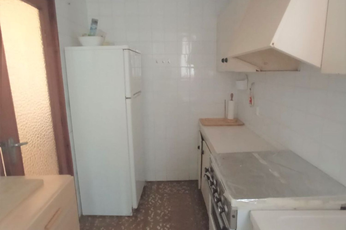 Venta de piso en Sur, Castellón de la Plana / Castello de la Plana
 photo 2