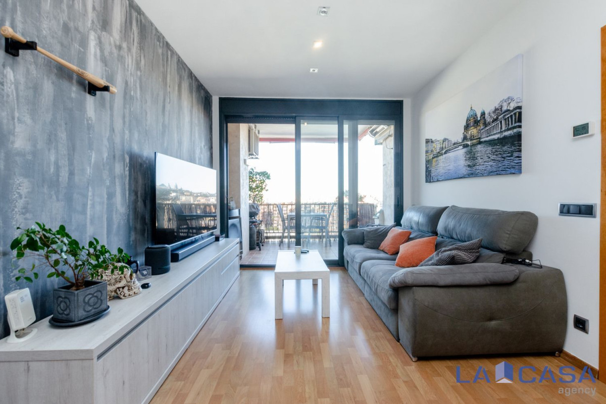 Продажа квартиры на Calle de la Riera Blanca, Госпиталет-де-Льобрегат
 photo 3