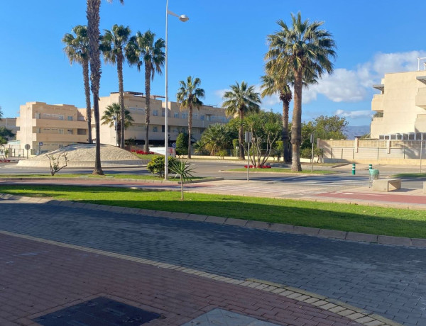 Local en venta en avenida de los Juegos del Mediterráneo, 4 thumbnail 1