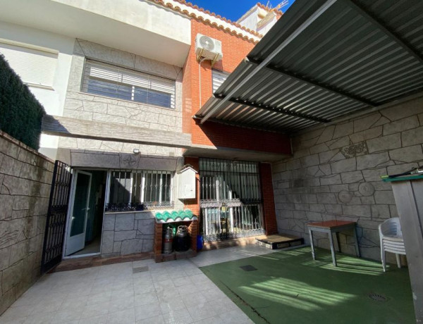 Chalet adosado en venta en  Taraguilla-Zona Estación , San Roque photo 1