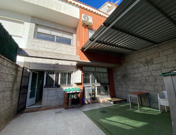 Chalet adosado en venta en  Taraguilla-Zona Estación , San Roque photo 2