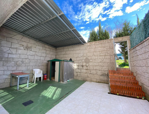 Chalet adosado en venta en  Taraguilla-Zona Estación , San Roque photo 3