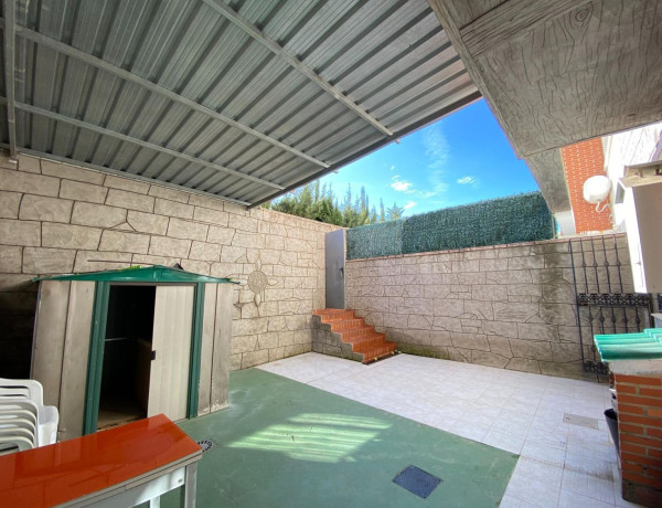 Chalet adosado en venta en  Taraguilla-Zona Estación , San Roque photo 4
