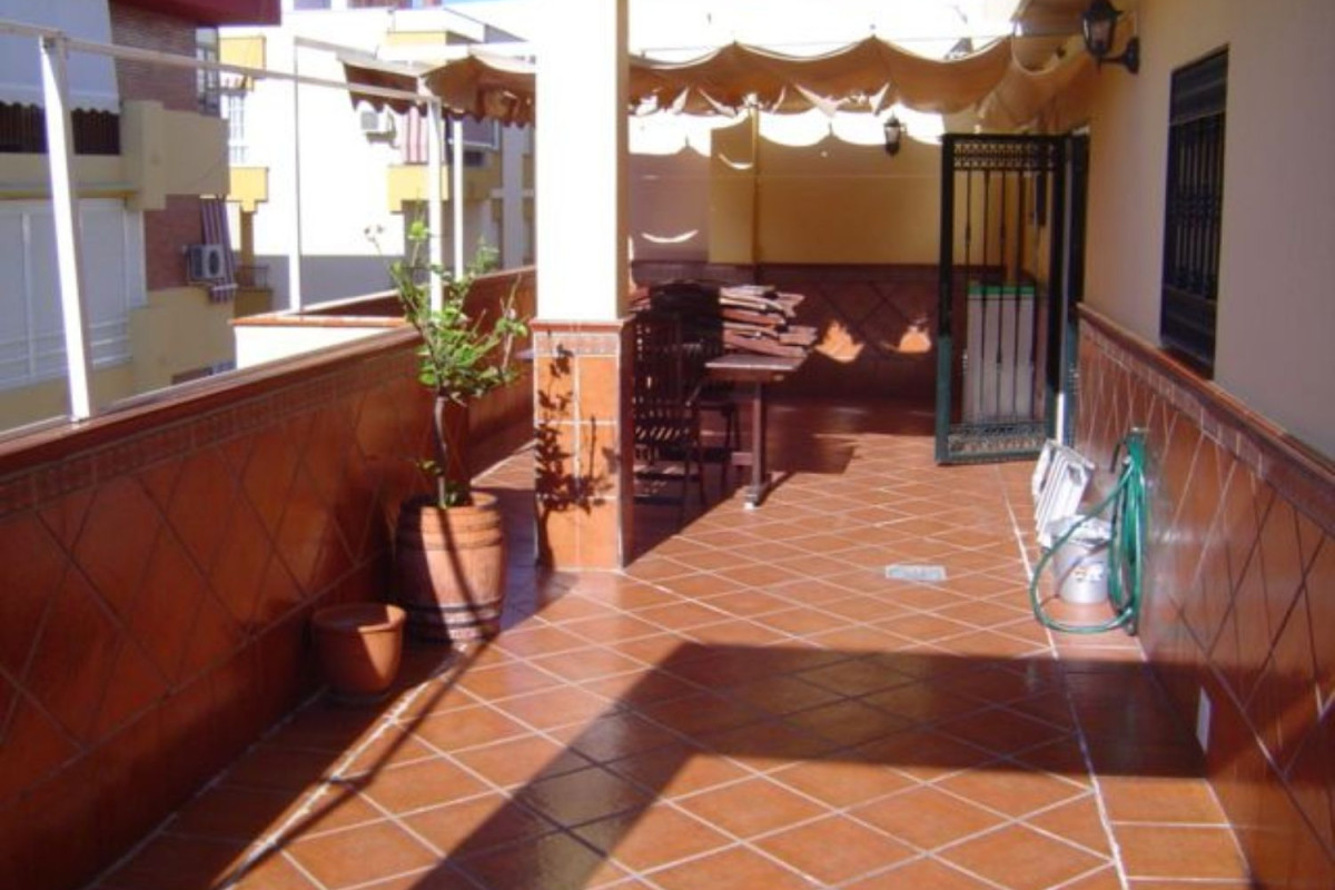 Penthouse sale in Hispanidad Zone - Vivar Téllez , Vélez-Málaga photo 4