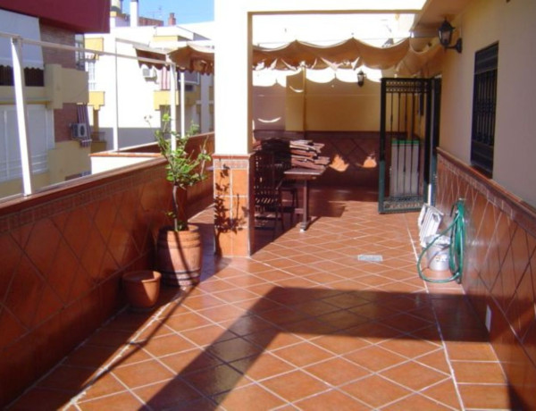 Penthouse for sale in  Zona Hispanidad-Vivar Téllez , Vélez-Malaga photo 4