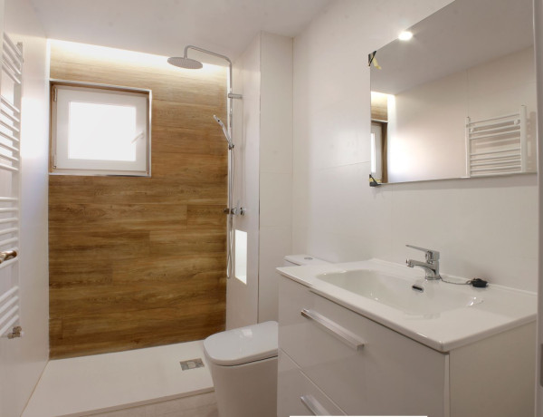 Apartment for sale in Calle Manflorido, 1, Palencia photo 1
