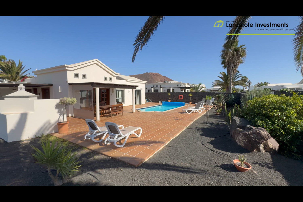Sale of independent chalet in White Beach, Yaiza
photo 1
