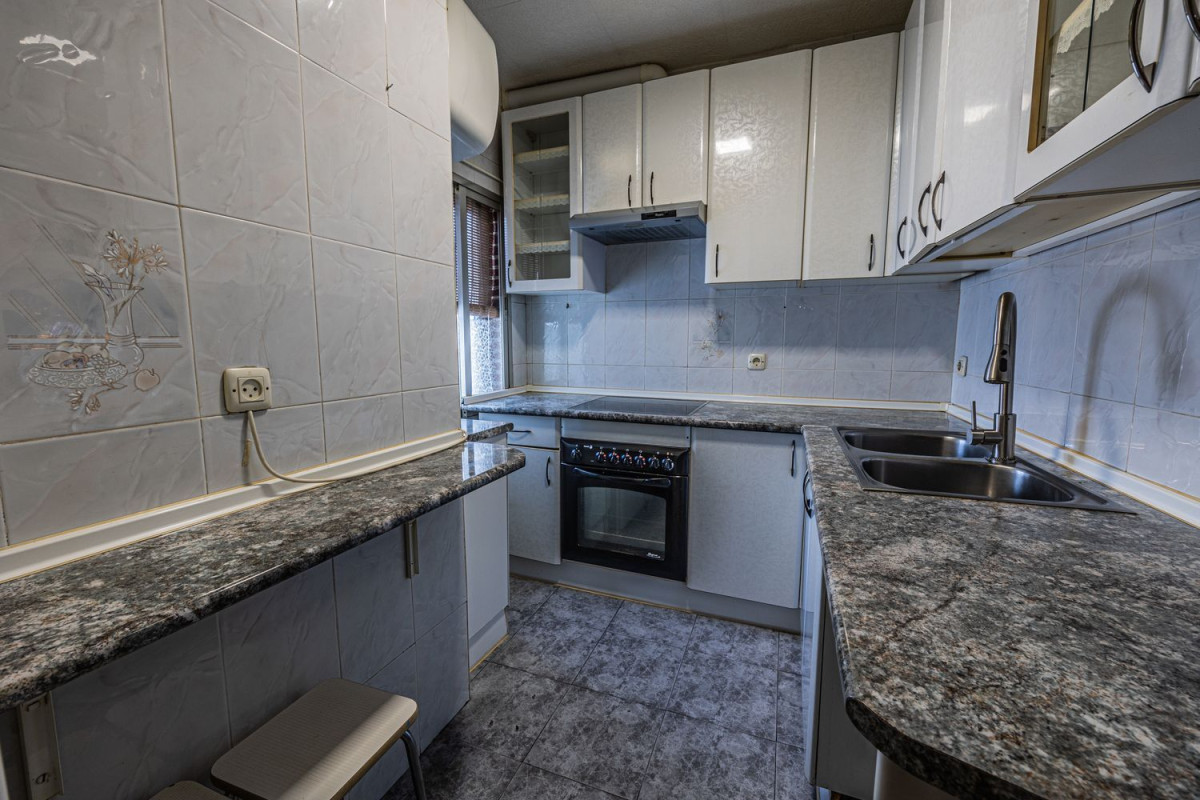 Piso en venta en San Antonio, Velilla de San Antonio
photo 3