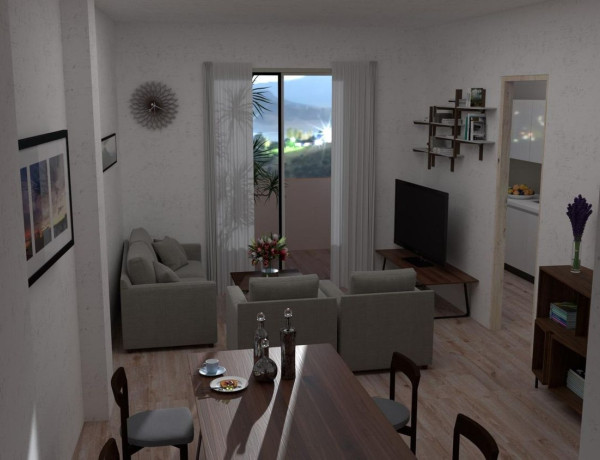 First floor for sale in  Calle Calvario, La Zubia photo 1
