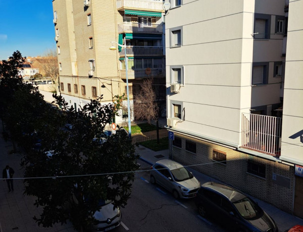 Piso en venta en Calle Fuentebella, Parla thumbnail 2
