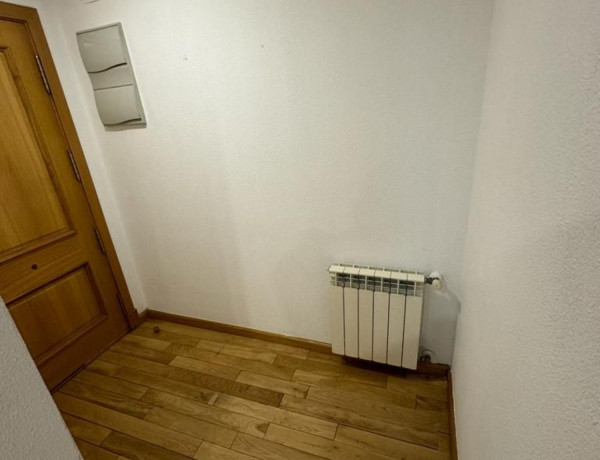 Piso en venta en  domenico veneciano, Seseña photo 4