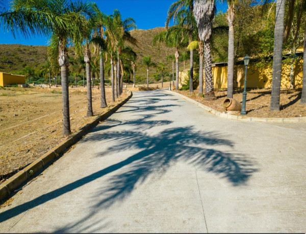 Rustic property for sale in La Cala Golf - Lagar Martell , Mijas thumbnail 1
