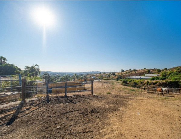 Rustic property for sale in La Cala Golf - Lagar Martell , Mijas thumbnail 2