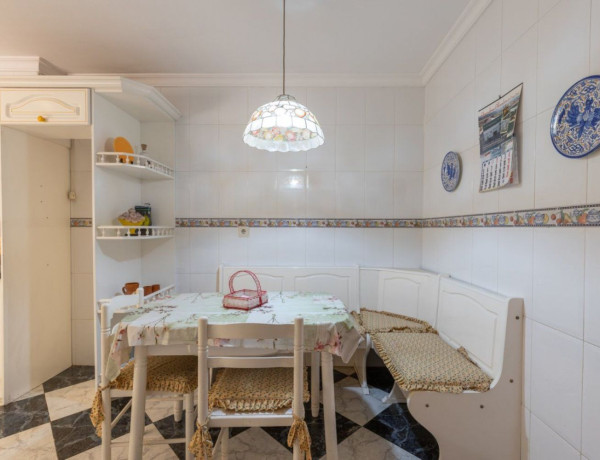 Detached villa for sale in  San Antón , Armilla photo 4