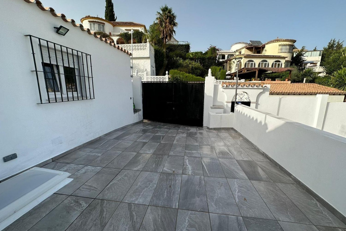 Sale of independent chalet in Montealto, Benalmádena
photo 4