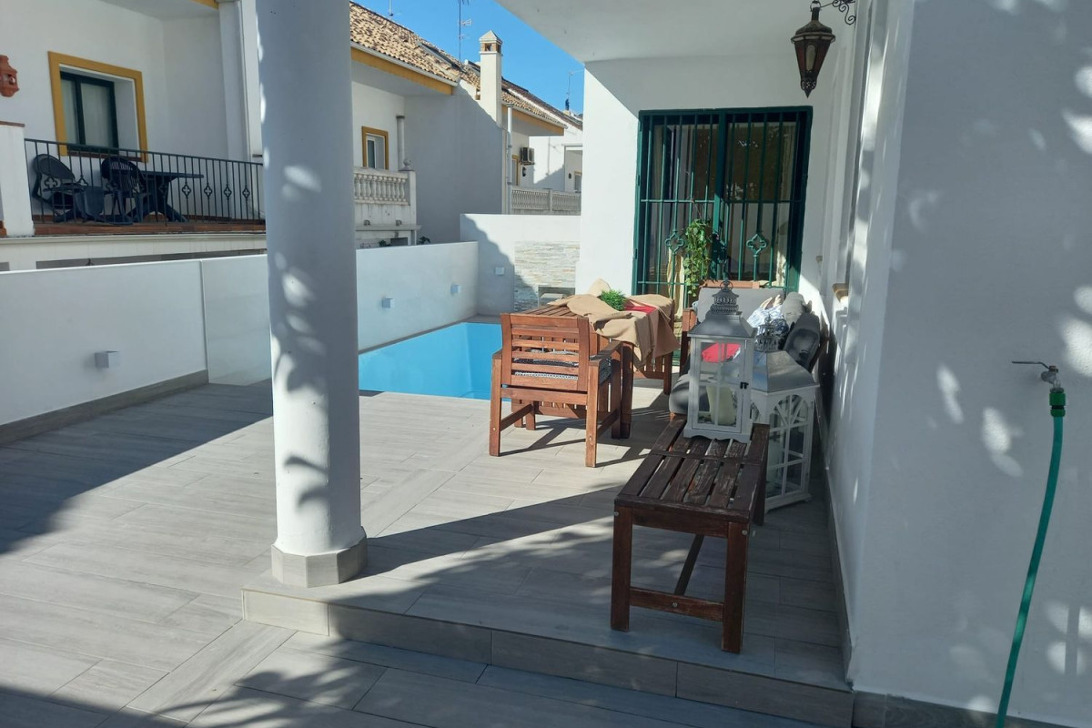 Sprzedaż szeregowego domku w  Calle Serbal , Marbella photo 2
