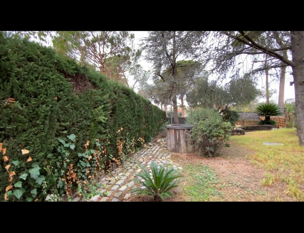Chalet independiente en venta en Urb. CAN BARRI, Bigues i Riells thumbnail 2
