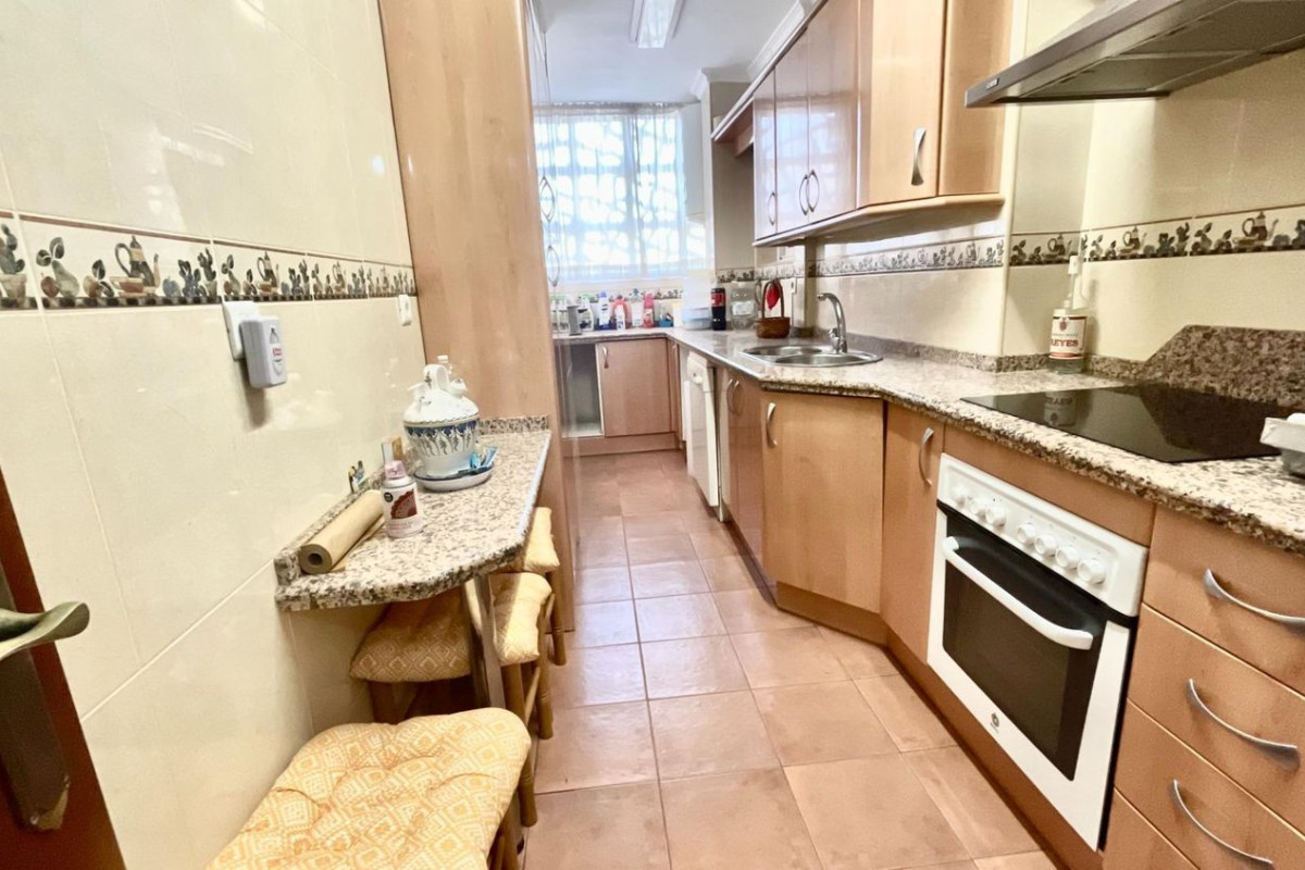 Продажа квартиры на Avenida Isabel Manoja, Торремолинос
photo 4