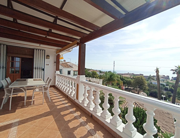 Chalet independiente en venta en  Calle Cártama s/n, Benalmádena photo 4
